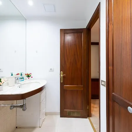 Appartement Centric 2br Flat 5 Min Walk To Las Canteras Beach Las Palmas de Gran Canaria